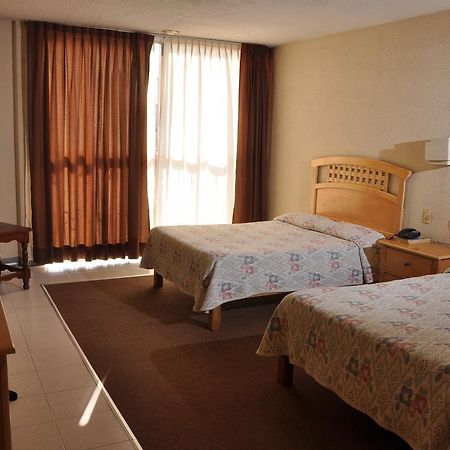 Hotel El Monte Salamanca Esterno foto